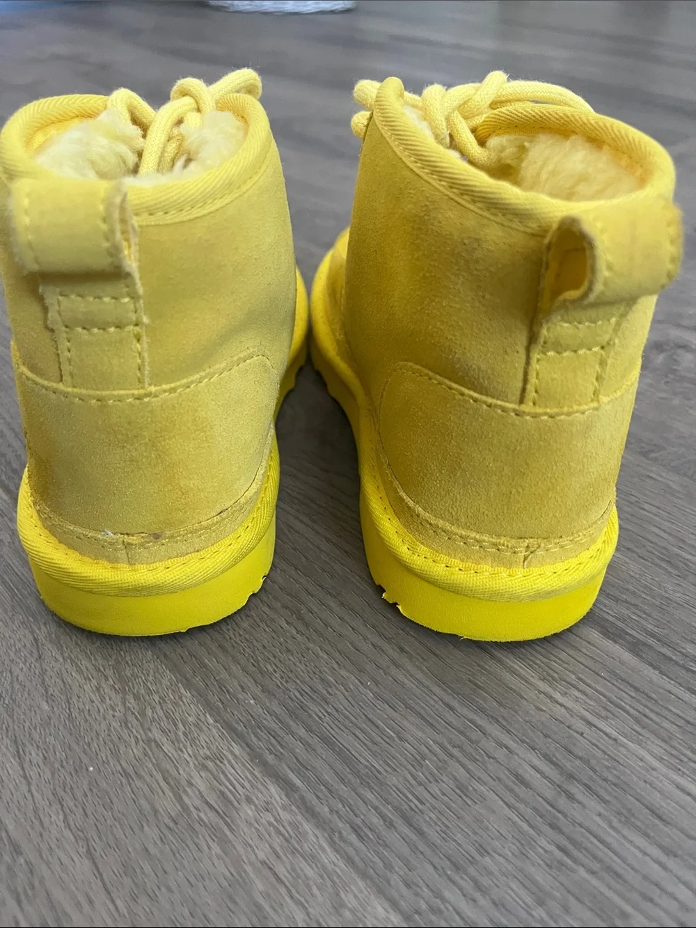 UGG Neumel Scatter Graphic Canary Yellow Chukka Lace-Up Ankle Boots